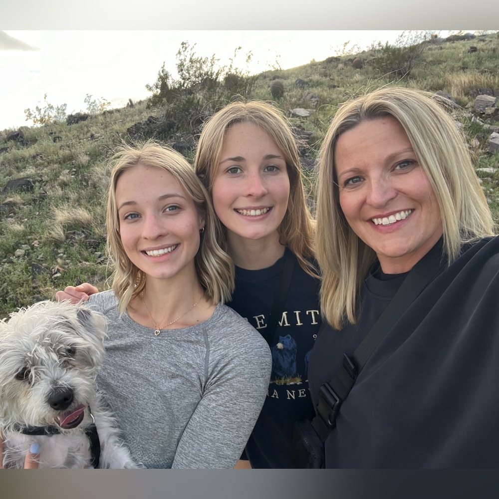 Meet your Posher, Christie